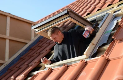 Pose de fenêtres de toit Velux à Saulnot